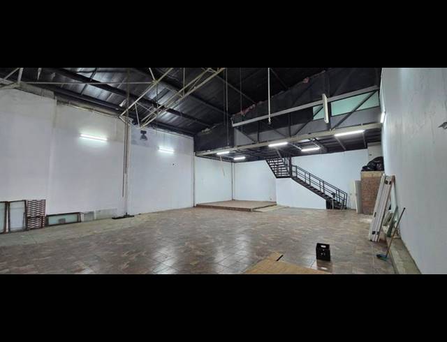 INDUSTRIAL PROPERTY TO RENT IN POINT WATERFRONT